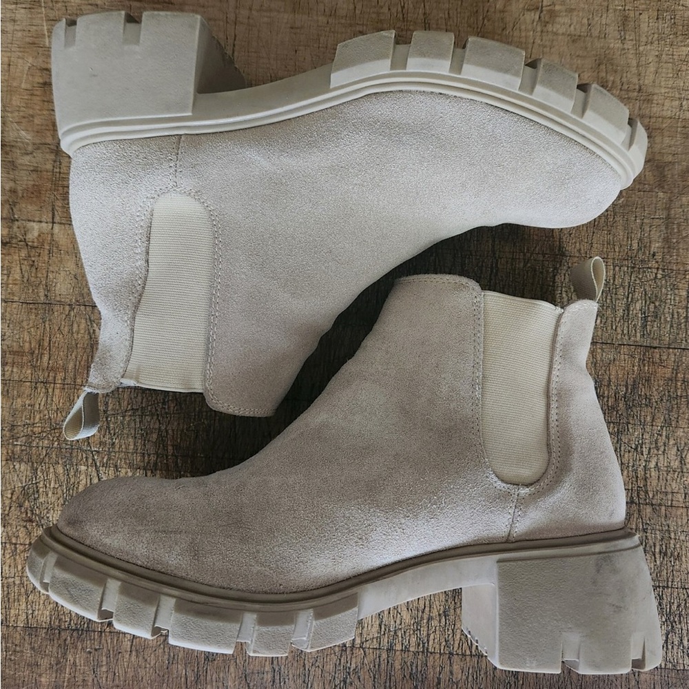 Steve Madden Cream Ankle Booties with Chunky Sole